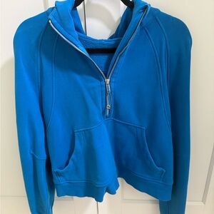 Lululemon Scuba Half Zip in Poolside Medium